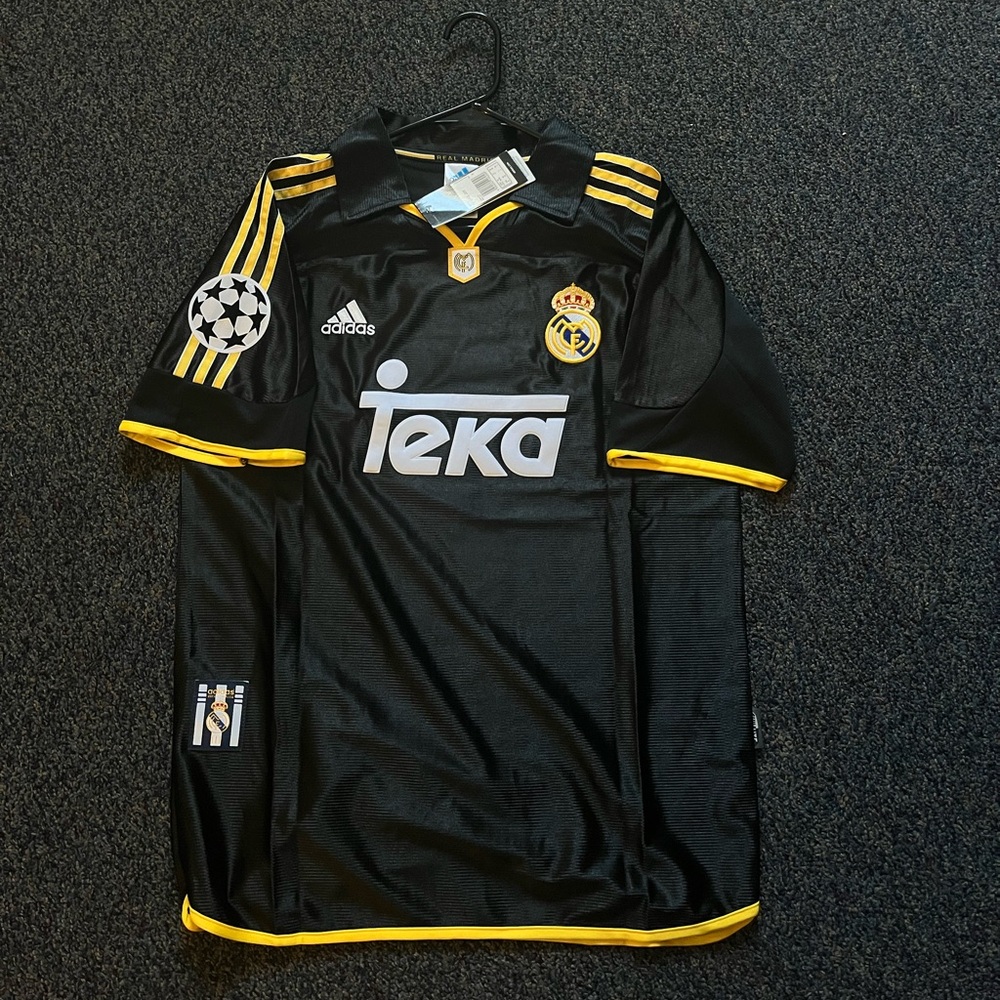 RAUL 7 REAL MADRID 99/00 AWAY JERSEY ( LARGE)